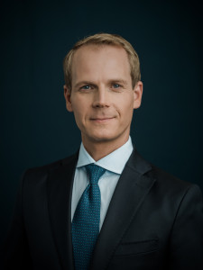 Advokat Stian Schie Advokat Stian Schie