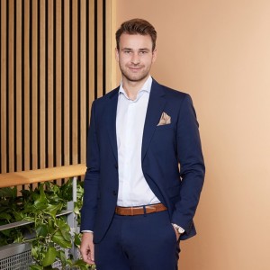 Advokat Tord  Aarberg Hind